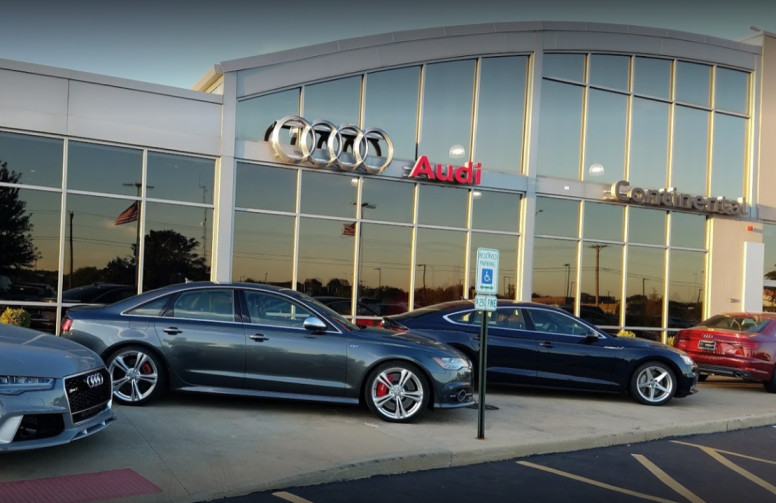 Audi Service Center in Naperville, Illinois