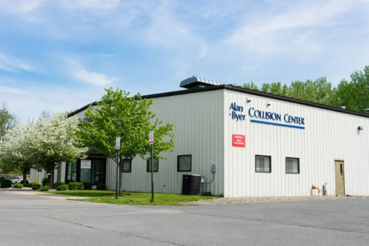 Alan Byer Collision Center in Syracuse, NY 13204
