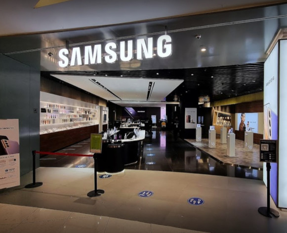 Samsung Mobile Service Center VivoCity Mall, Singapore
