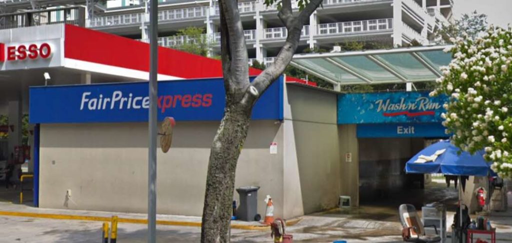 Esso Sengkang Car Wash Station North Singapore